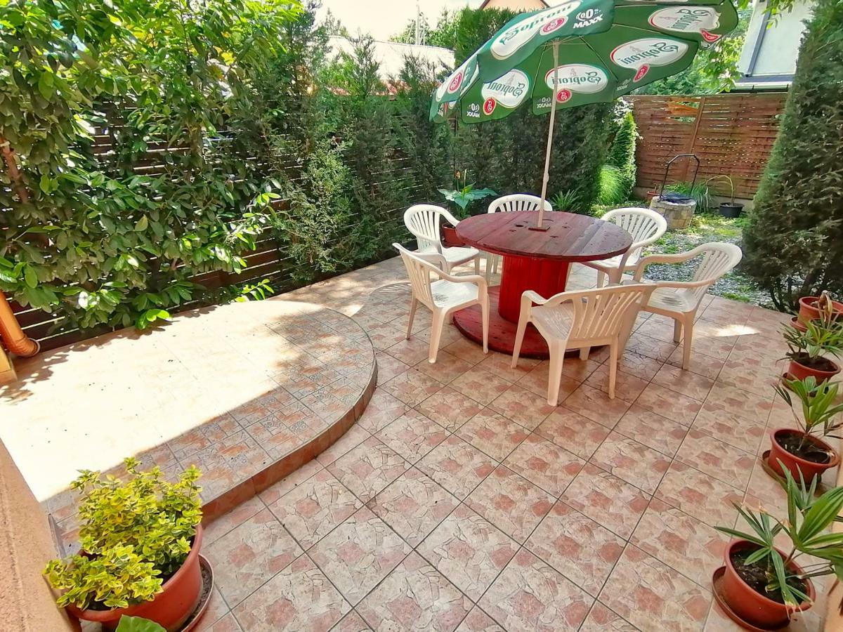 Villa Aida Apartman Гайдусобосло Екстер'єр фото